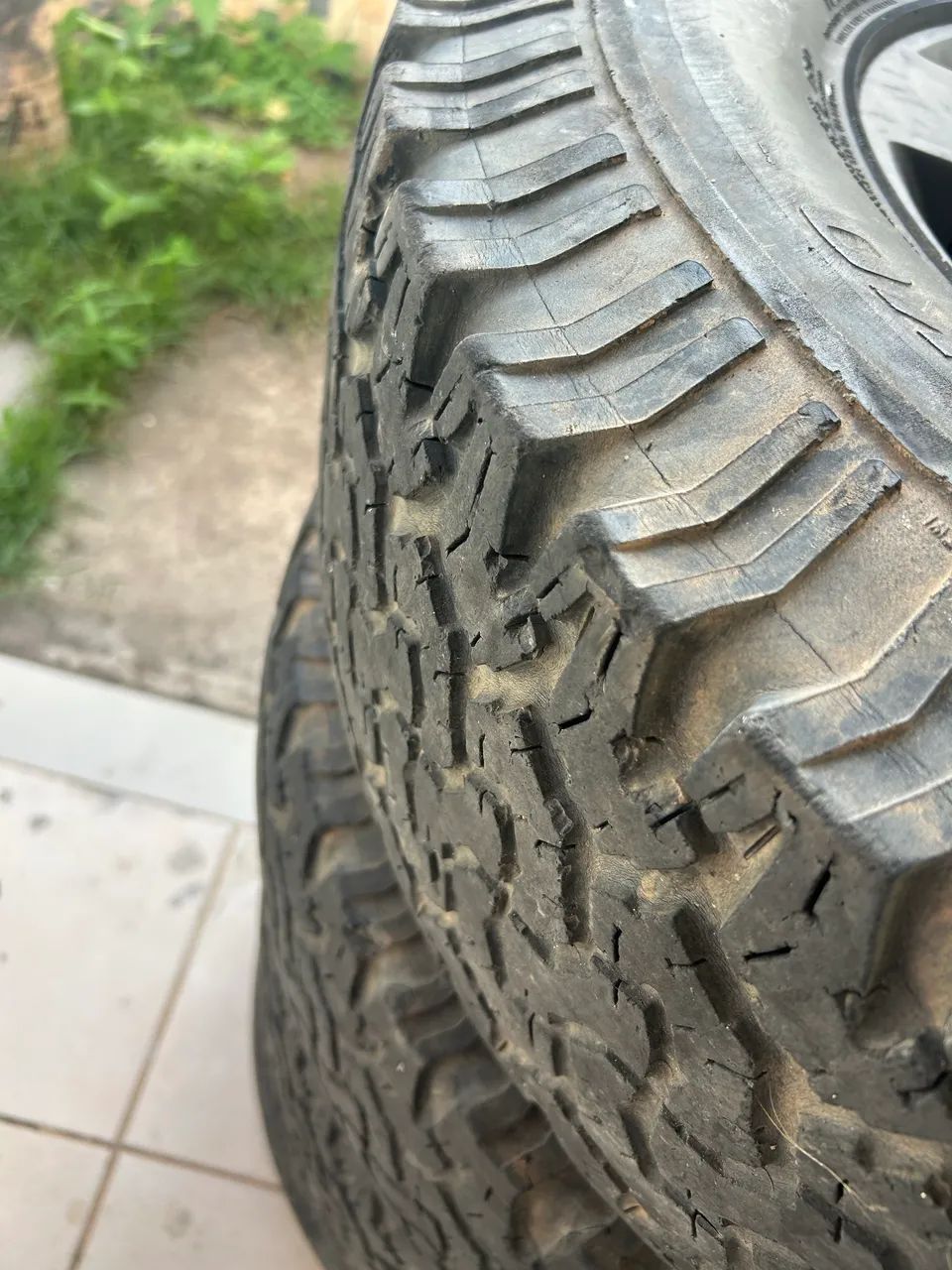 Jogo de rodas com Pneus  - Foto 6