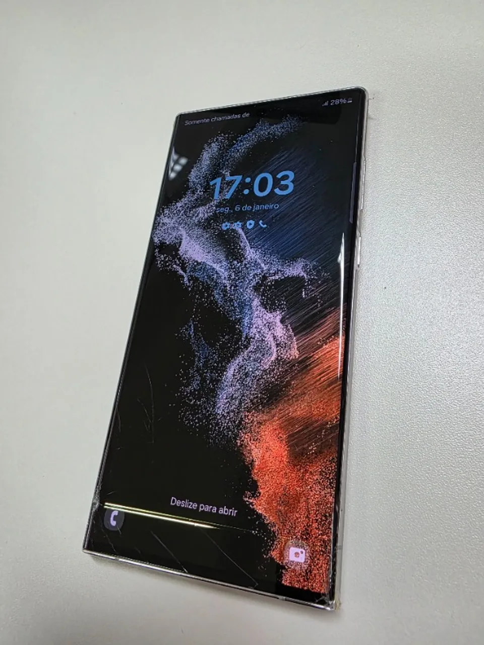 Galaxy S22 Ultra 5G 512GB tela trincada