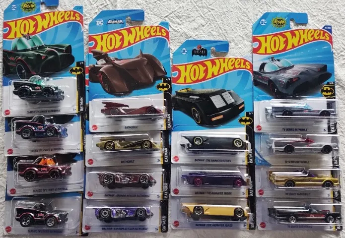 Miniatura Batman - Coleção com 57 miniaturas e com BRINDES.