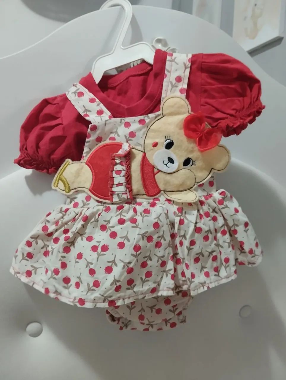 Lote de romper e vestido para bebê  - Foto 2