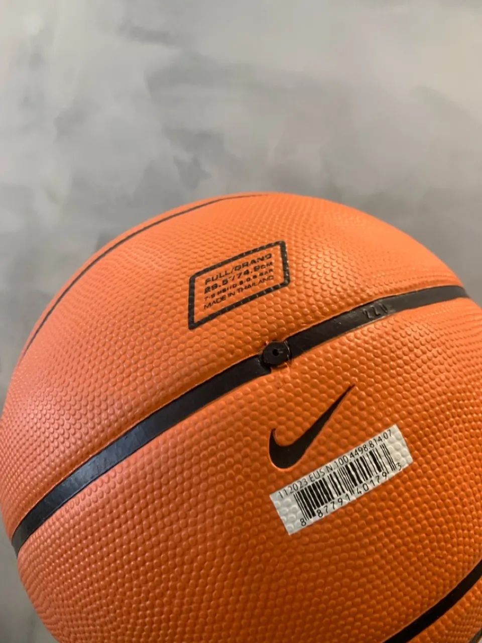 Bola de Basquete Nike Playground - Nova - Foto 2