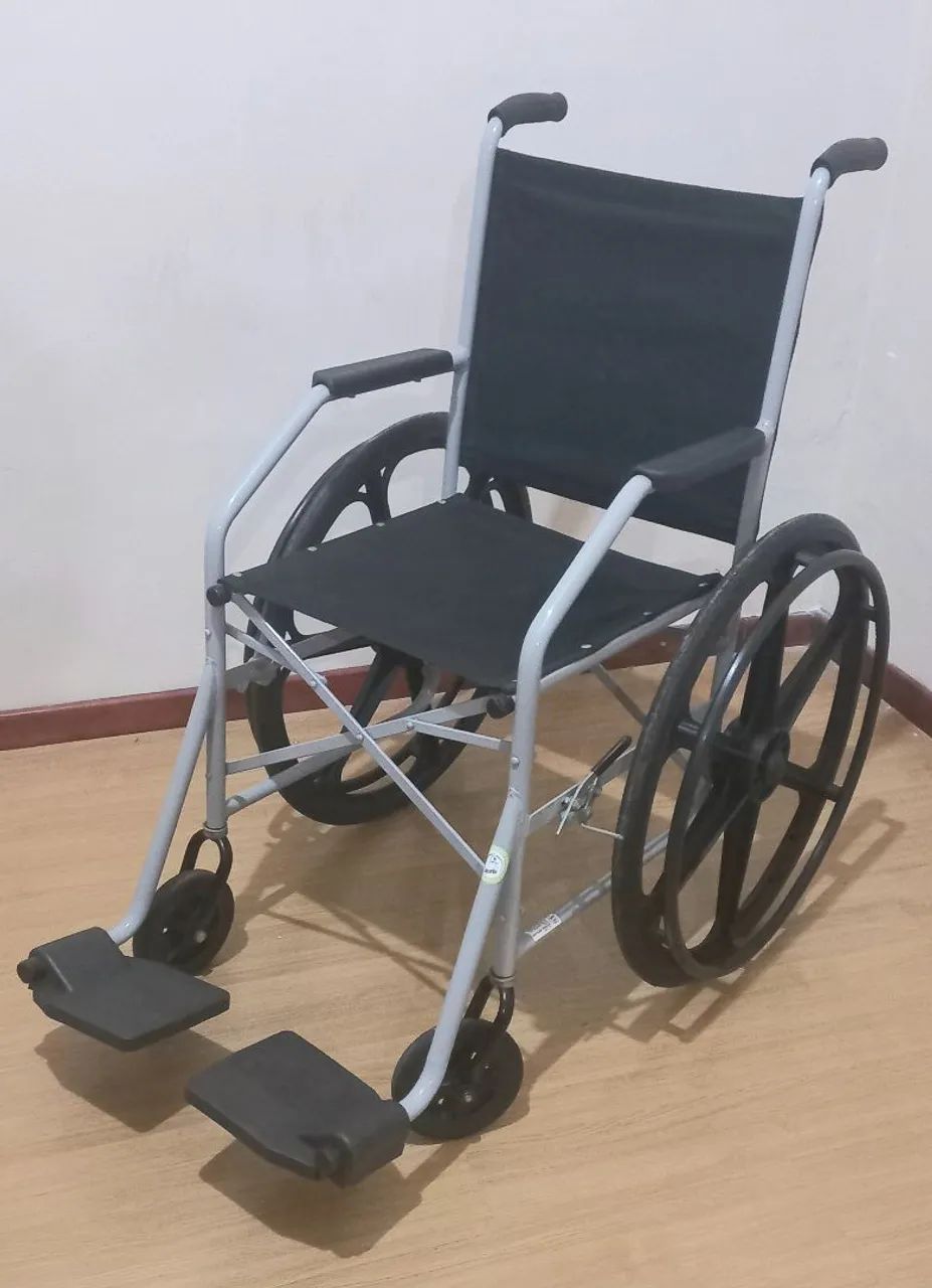 Cadeira de Rodas ( Urgente)