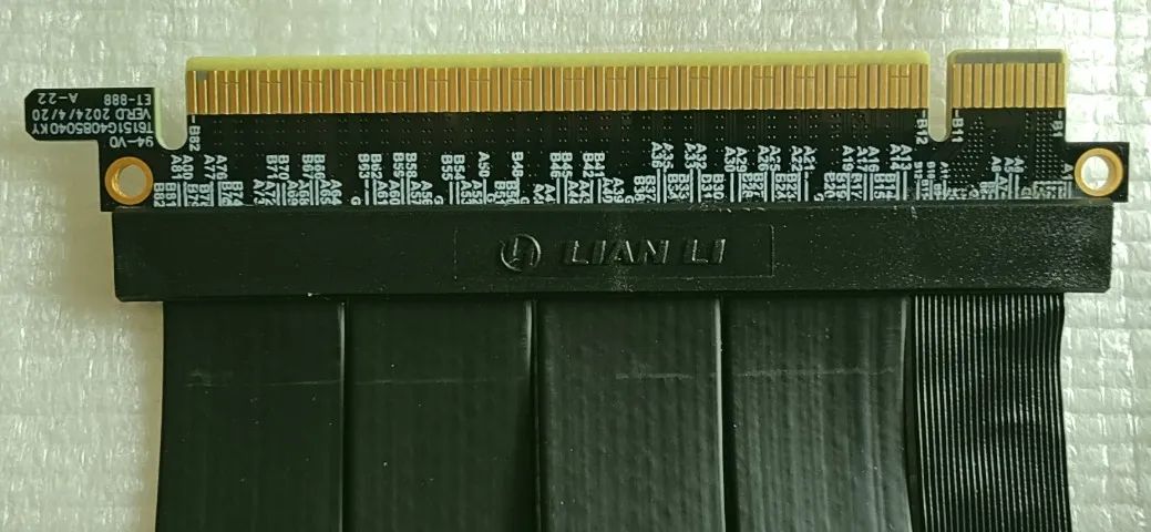 Cabo Extensor PCIe 4.0 Lian Li Premium Usado - Foto 3