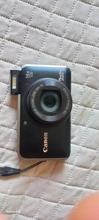 Câmera Canon PowerShot SX210