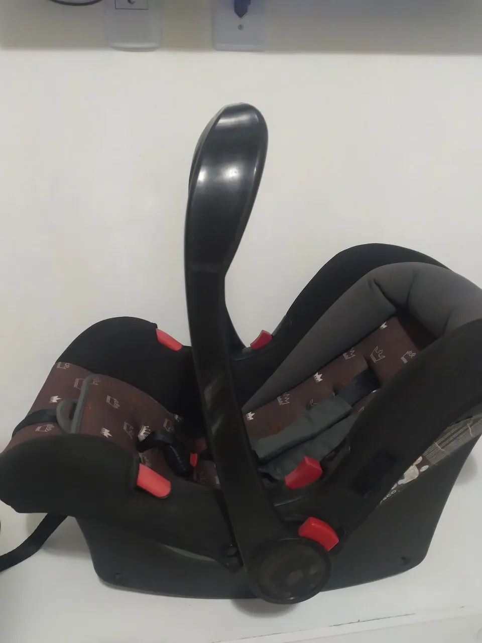 Combo Bebê conforto, acento de carro e cadeira de alimentação.  - Foto 4
