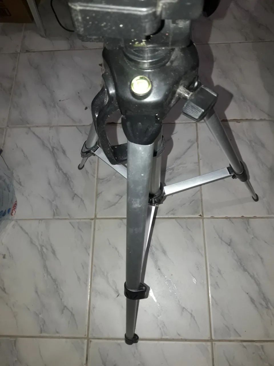 Tripé Profissional para Celular e Câmera Fotográfica  - Foto 5