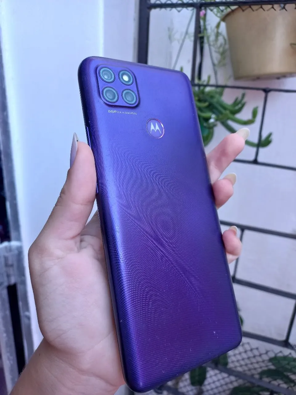 Moto G9 Power bem conservado.