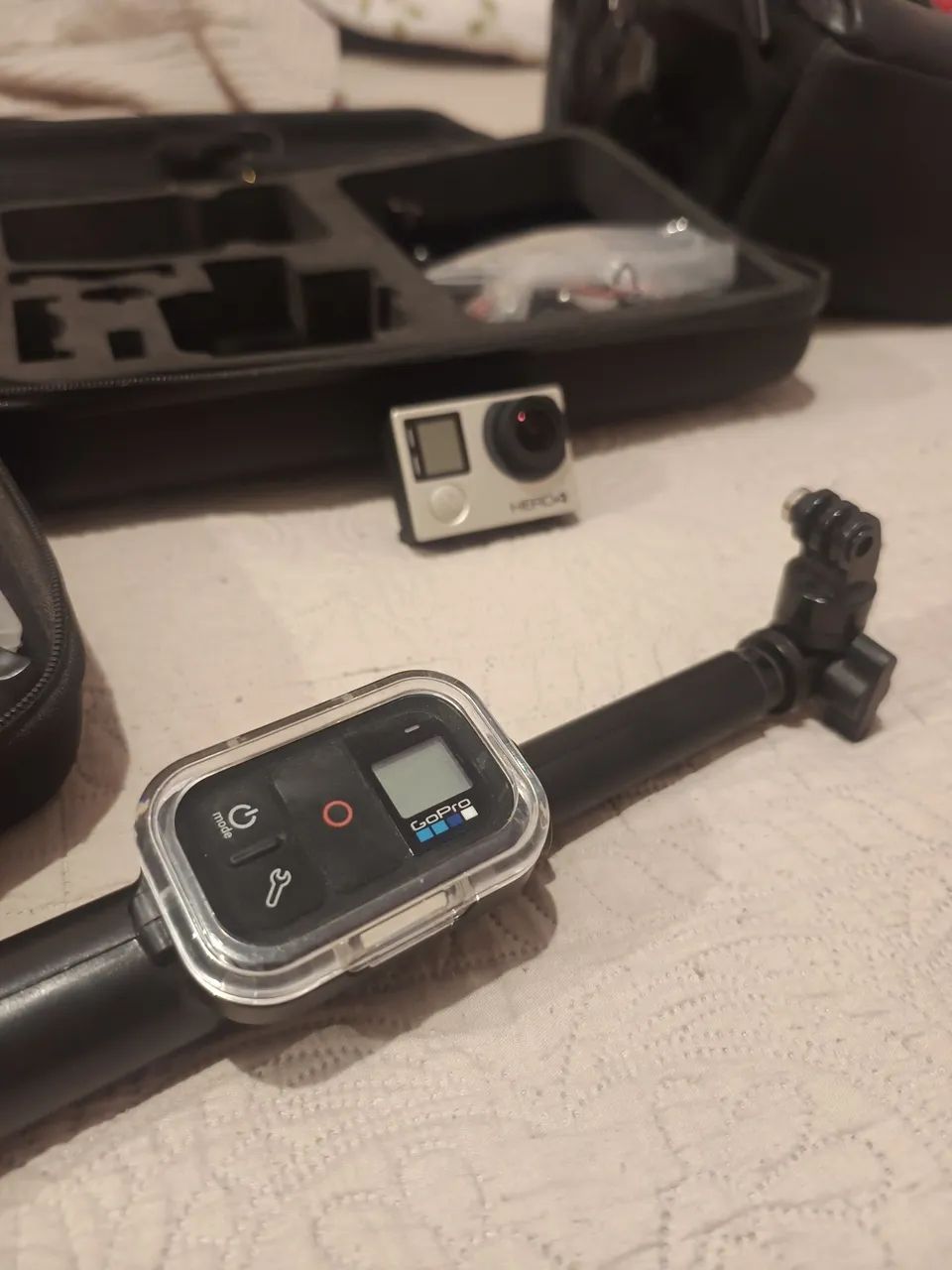 GoPro Hero 4 Black com acessórios - Foto 2