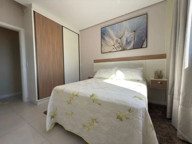 Apartamento em Laguna, Mar Grosso 3 Suítes, 2 Vagas, Mobiliado.  - Foto 2