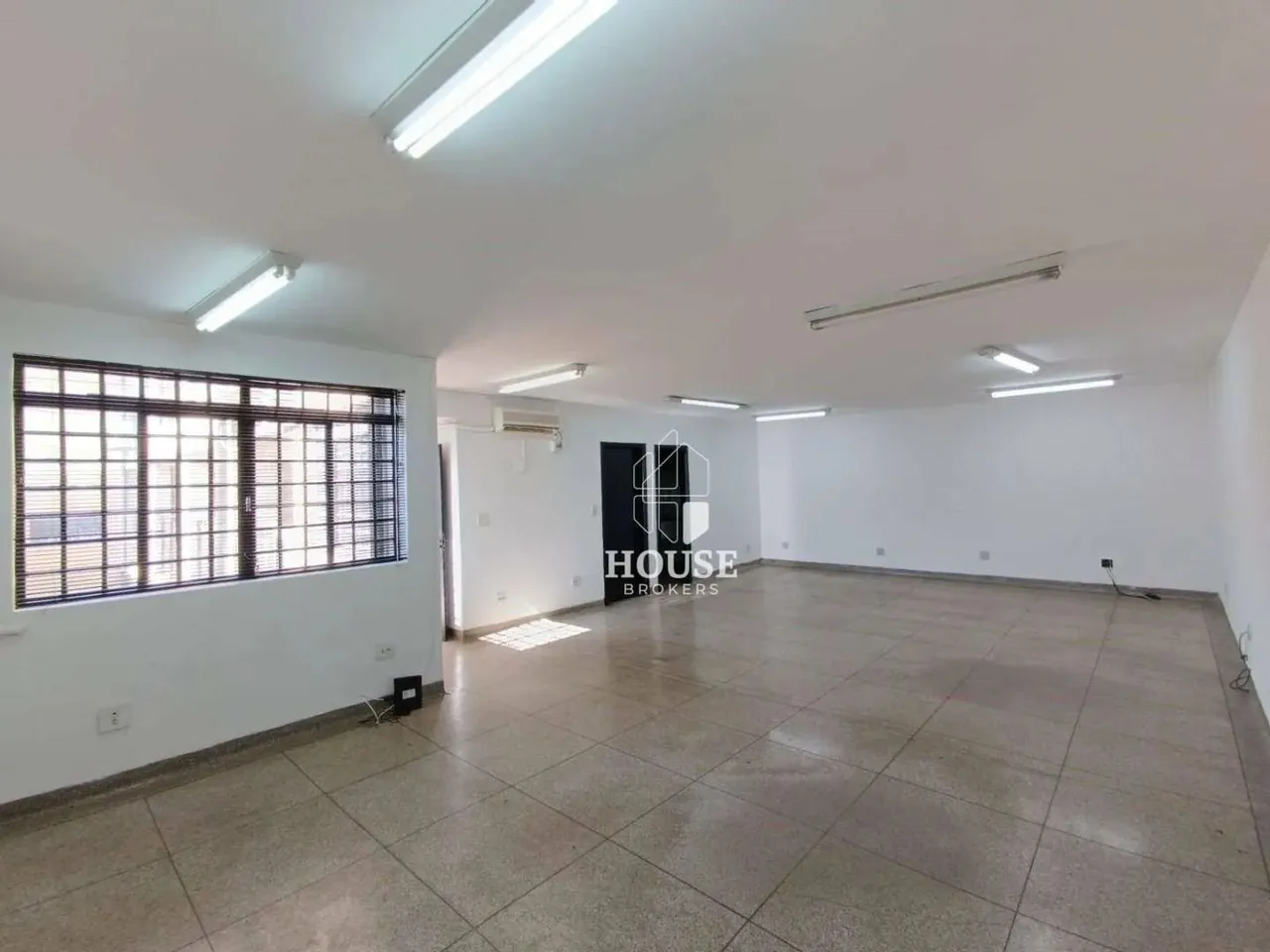 Sala Comercial de 70m² - Loteamento Morro de Ouro - Mogi Guaçu/SP