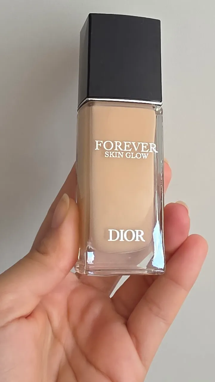 Base Dior Forever Skin Glow