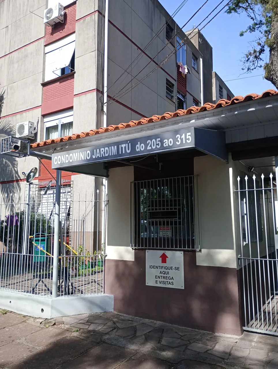 01 DORMITORIO Itu - Porto Alegre - RS
