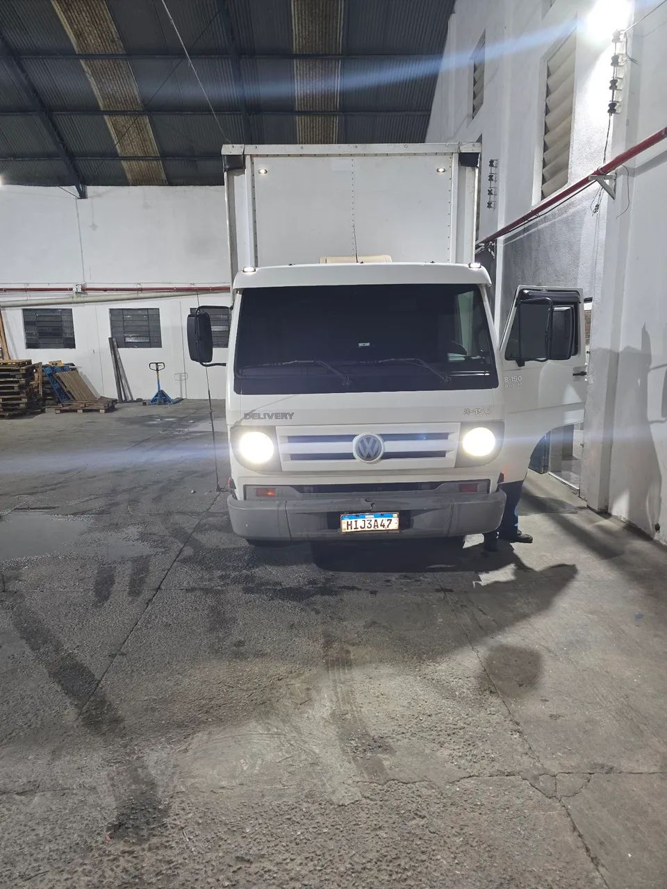 VENDE-SE - Caminhão Volkswagen 8.150 Ano 2008 ? - Foto 11