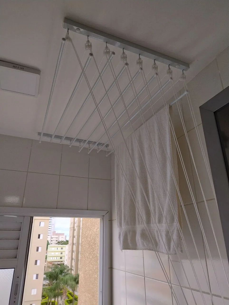 Instalação de Varal de Teto  - Foto 3