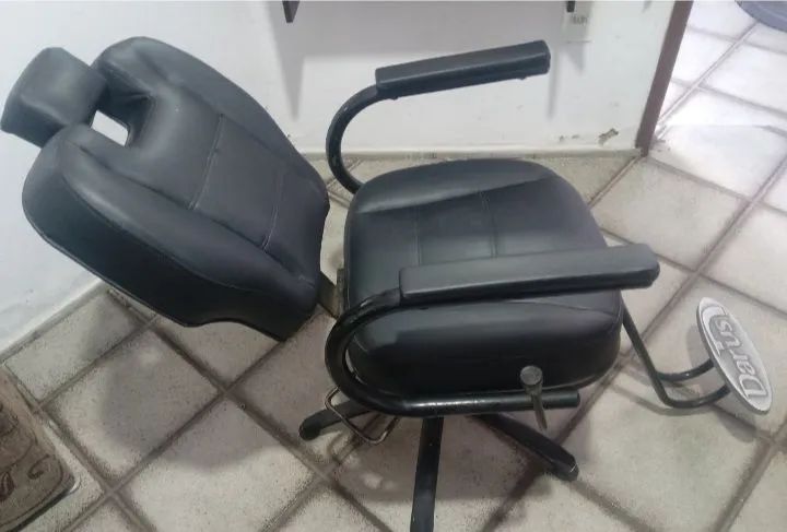 Cadeira de barbeiro  - Foto 3