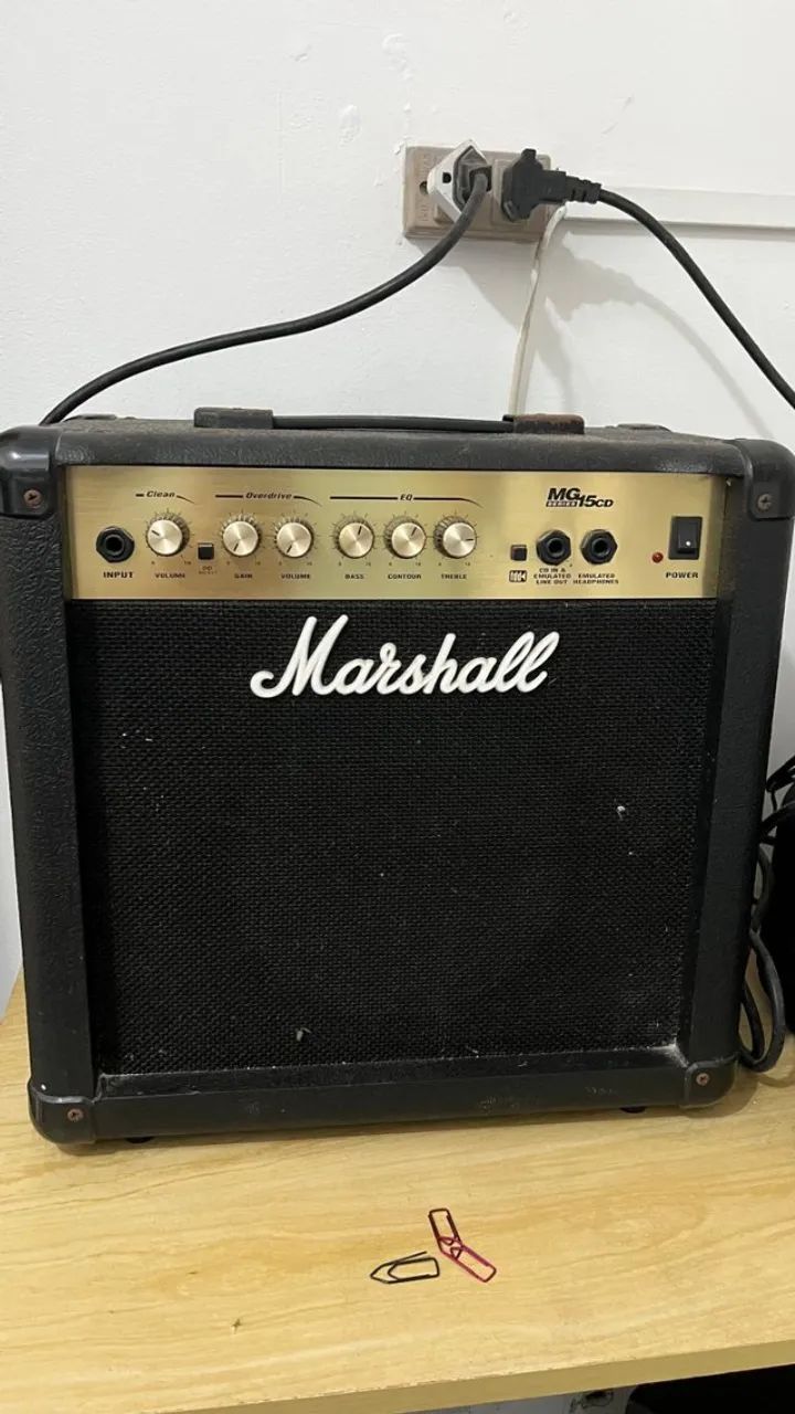 Amplificador Cubo Guitarra Marshall Mg15cd 15w Preto