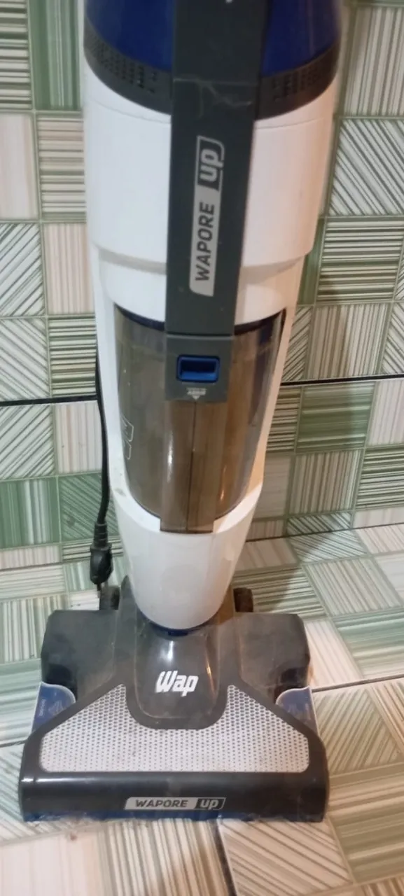Aspirador de Pó Vertical - Wap Wapore Up