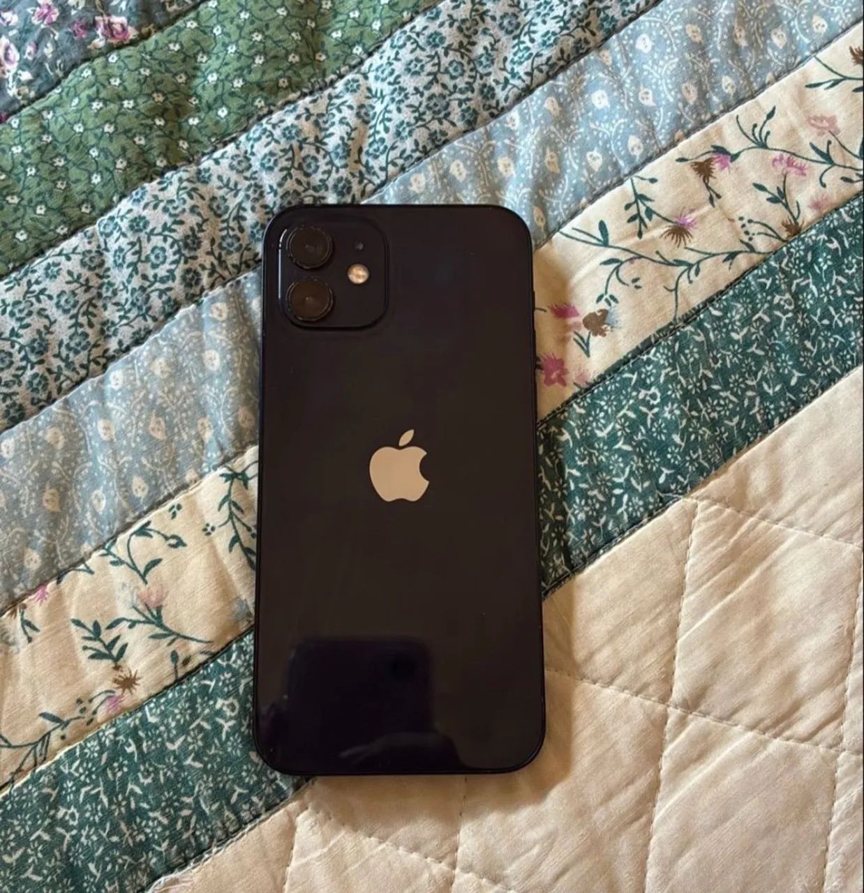 iPhone 12 64GB all black - Celulares e Smartphones - Congonhinhas