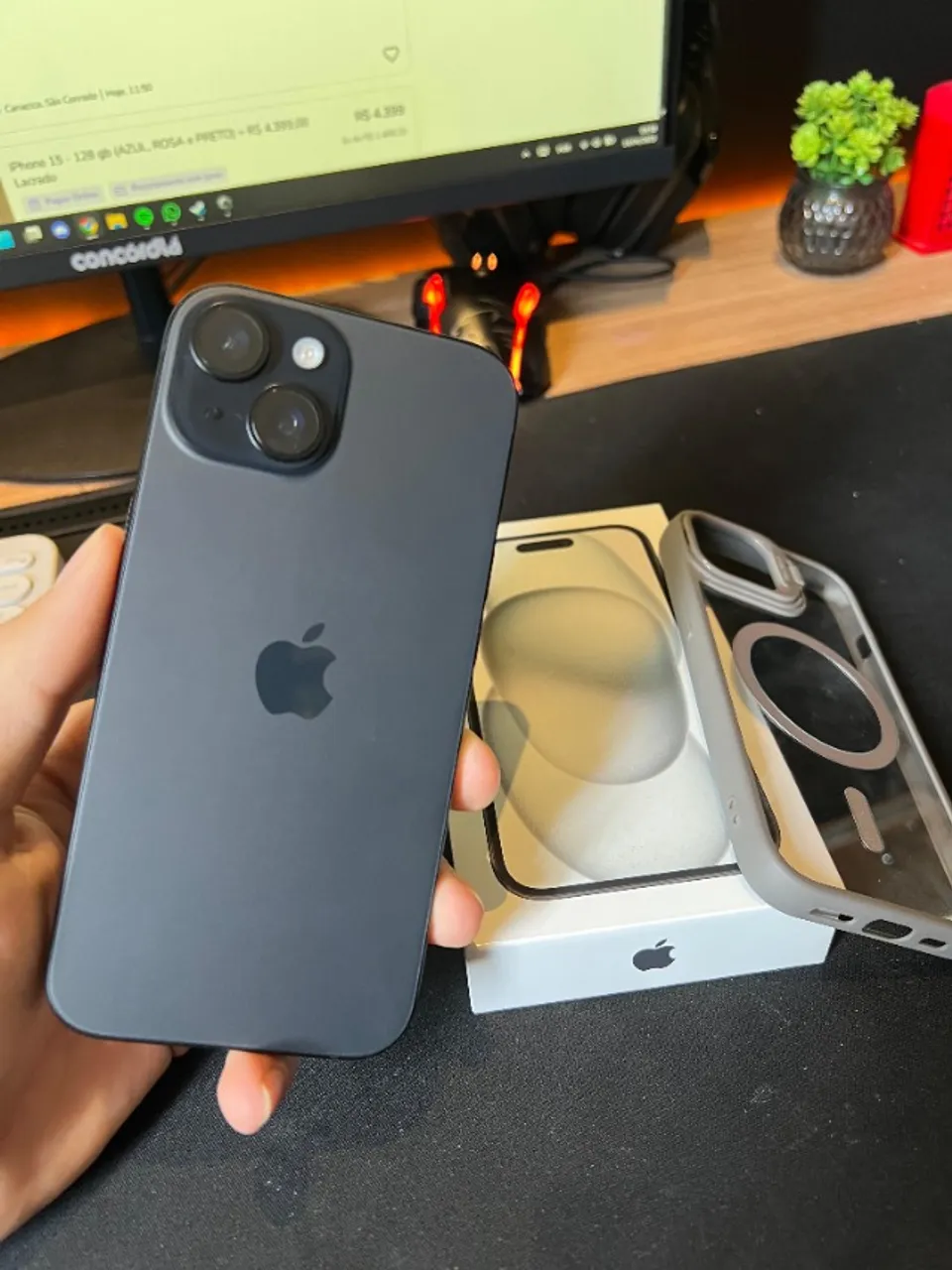 iPhone 15 128gb - 4 Dias de Uso! Absolutamente Novo