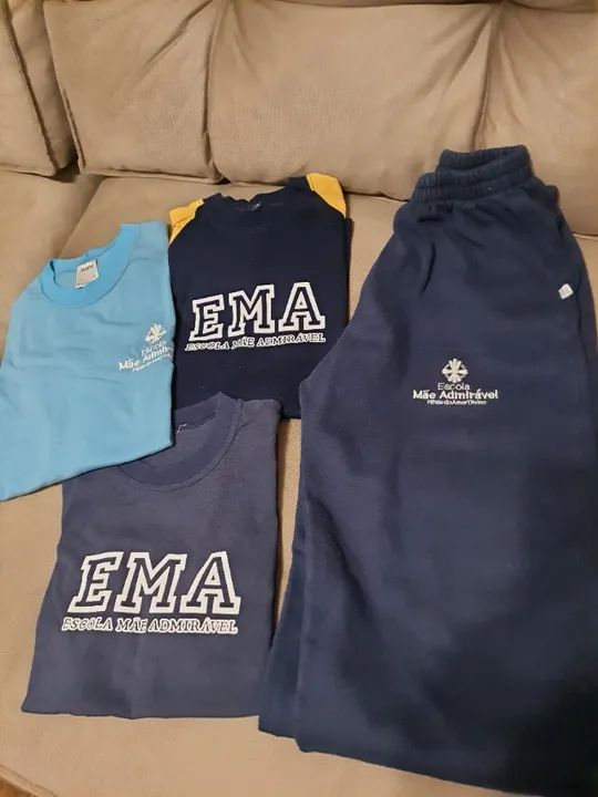 Uniformes Escola Mãe Admirável tam 10 - Foto 3