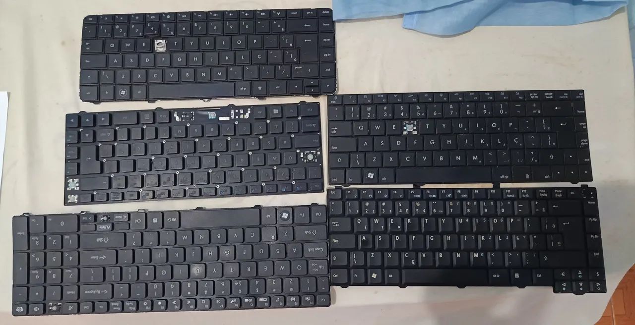 VENDO - Teclados Para NOTEBOOK - Aproveitar As TECLAS - R$ 30,00 (TODOS)