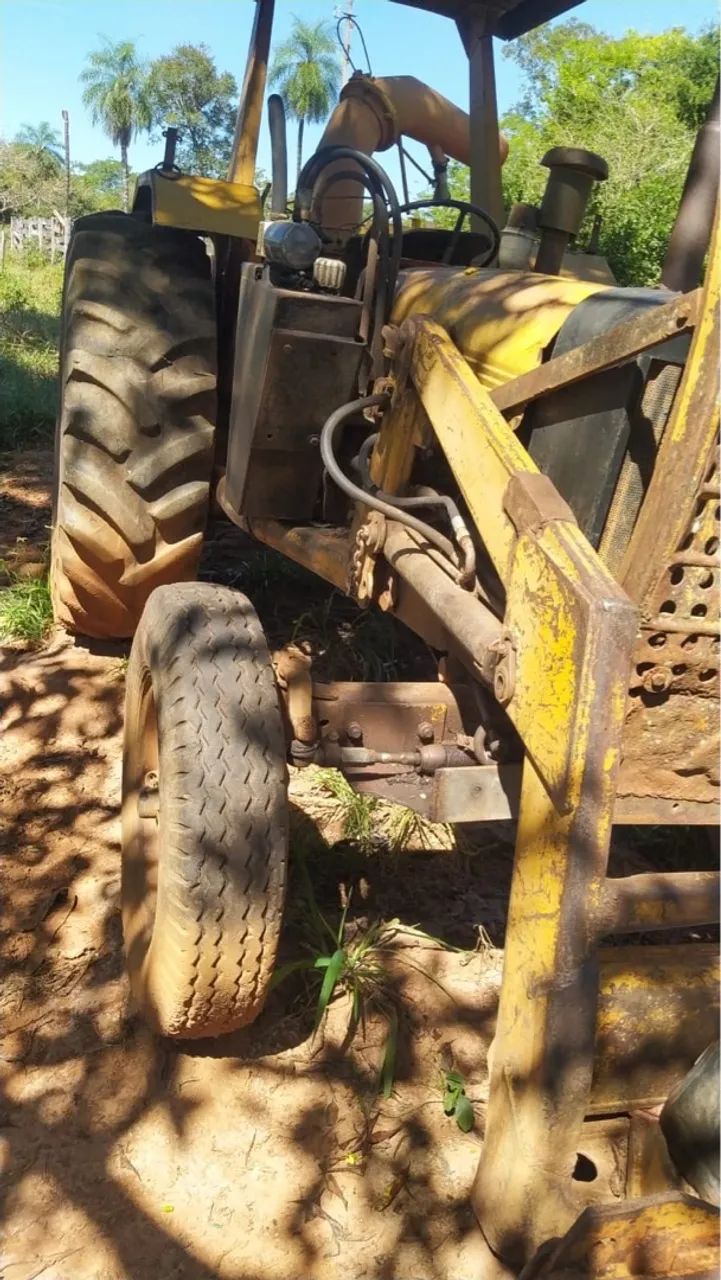 Trator valmet 85 duplado com lâmina e grade - Foto 4
