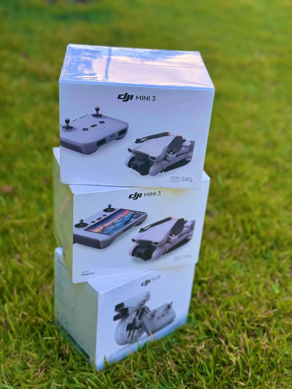 OPORTUNIDADE - DRONE MINI 3 COM TELA E SEM TELA E DJI FLIP - TODOS LACRADOS - PARCELO