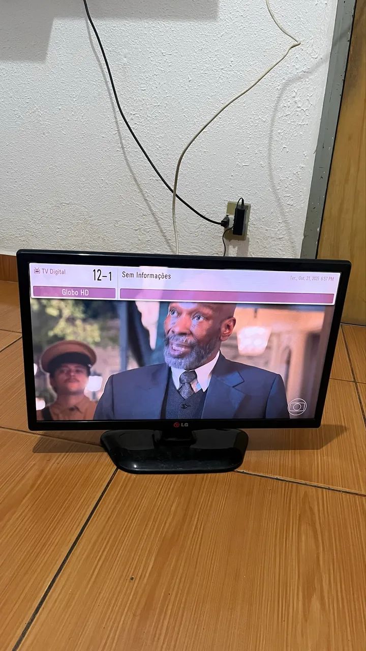 TV LG 22 Polegadas64289876419586120
