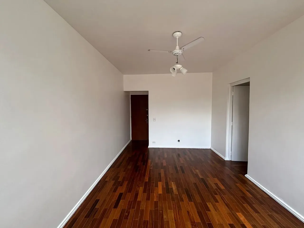 BS IMOBILIÁRIA ALUGA-Apartamento residencial à venda, Santa Rosa, Niterói.
