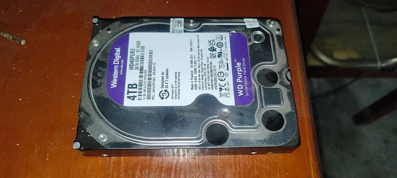 HD WD Purple 4TB Surveillance - semi novo 
