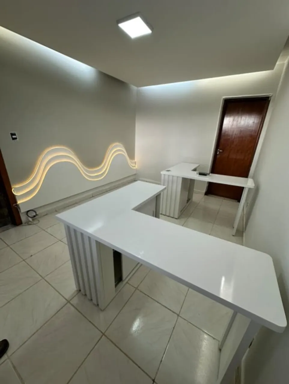 Sala comercial Esmalteria 