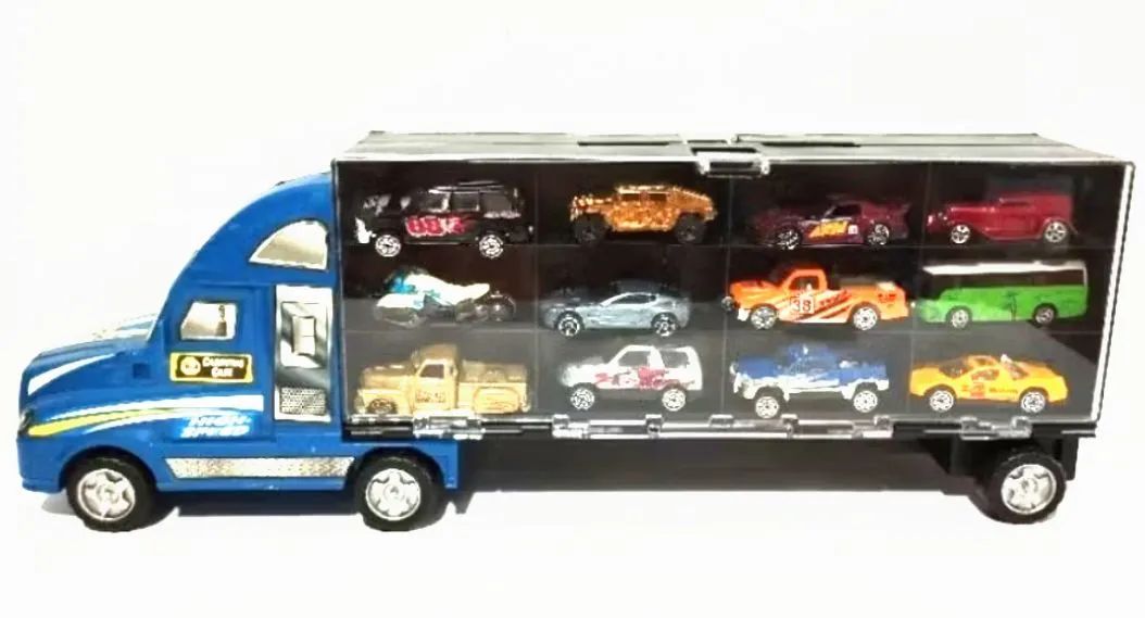 Caminhão de Brinquedo com 24 Carros