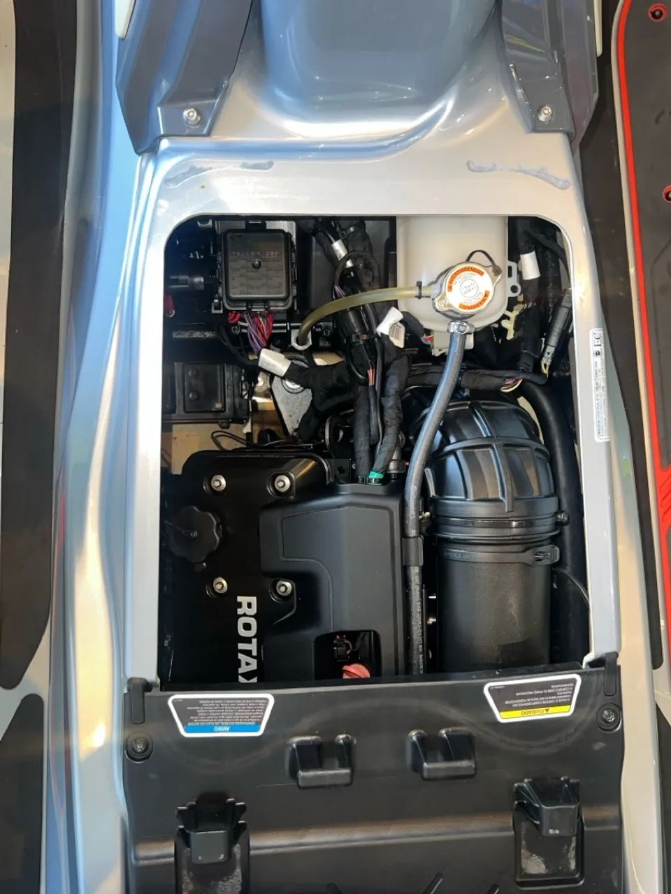 JET SKI SEA DOO RXT-X RS 325 - 2024 - Foto 6