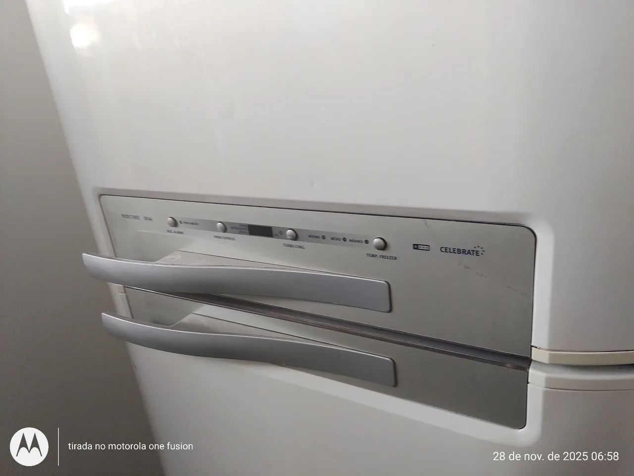 REFRIGERADOR ELECTROLUX DF 46
