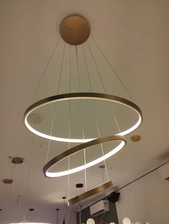 Lustre Moderno de Aço Inoxidável com 3 Anéis 70w  - Foto 2