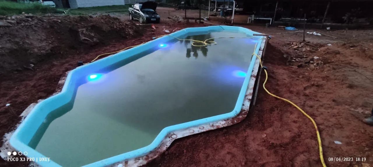 Piscina de fibra modelo Venus 10 PROMOÇÃO  - Foto 2