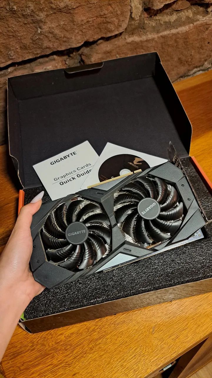 Placas de vídeo  Gigabyte NVIDIA  GeForce  RTX  2060 D6 6G - Foto 3