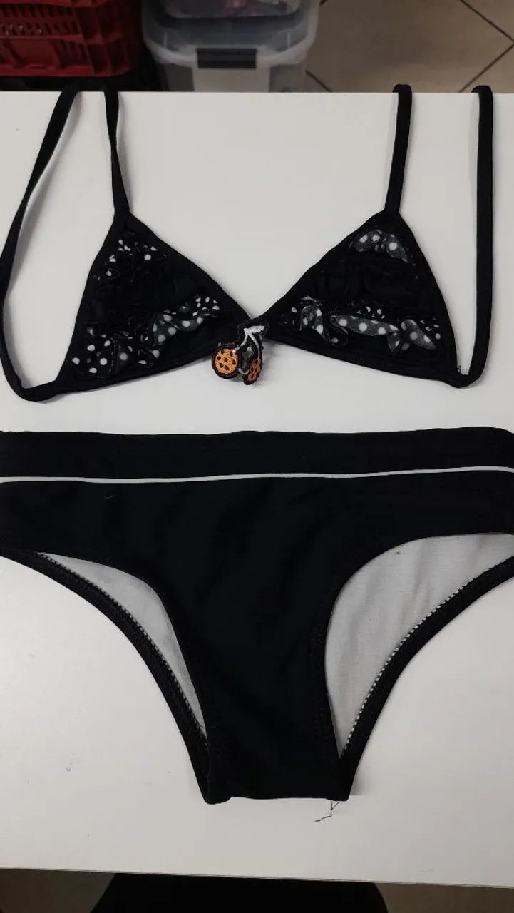 Conjunto de Biquíni Infantil Preto com Detalhes