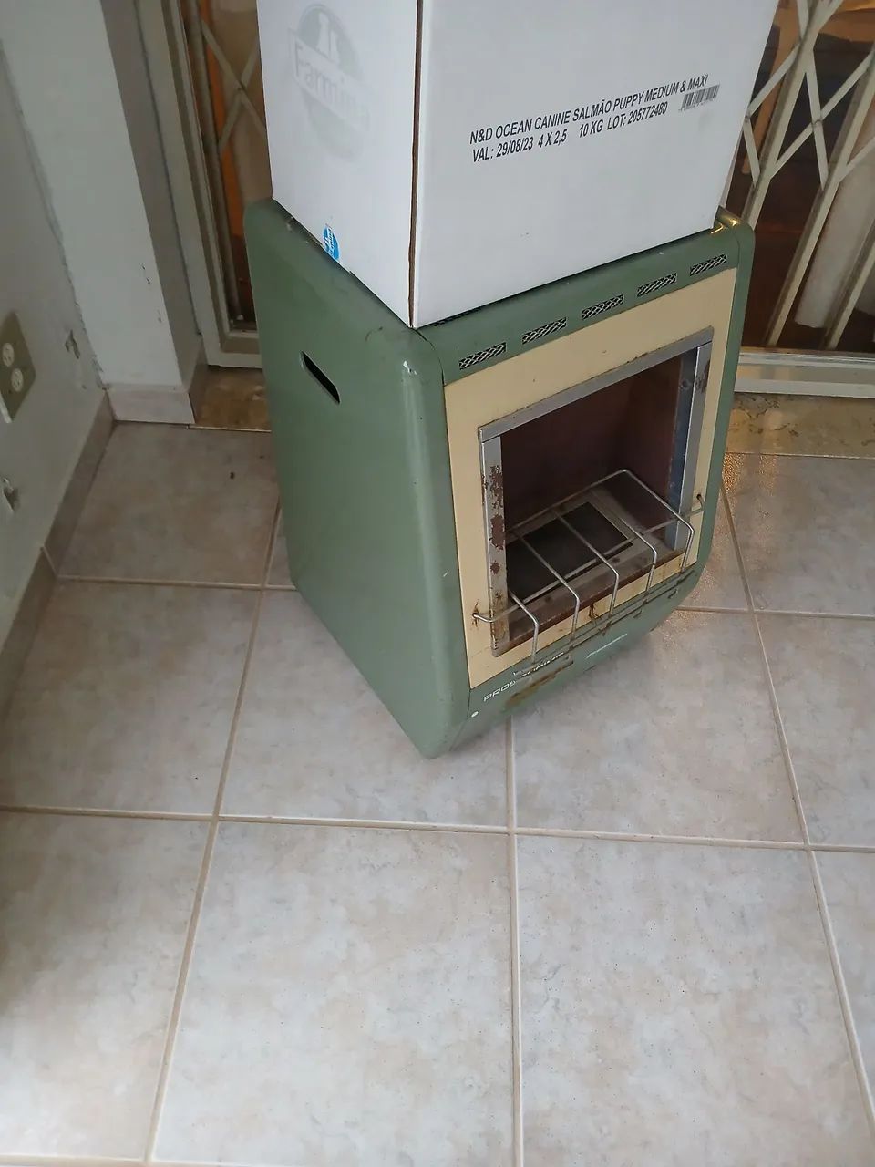 Classic Model - Old Heater64352825909889122