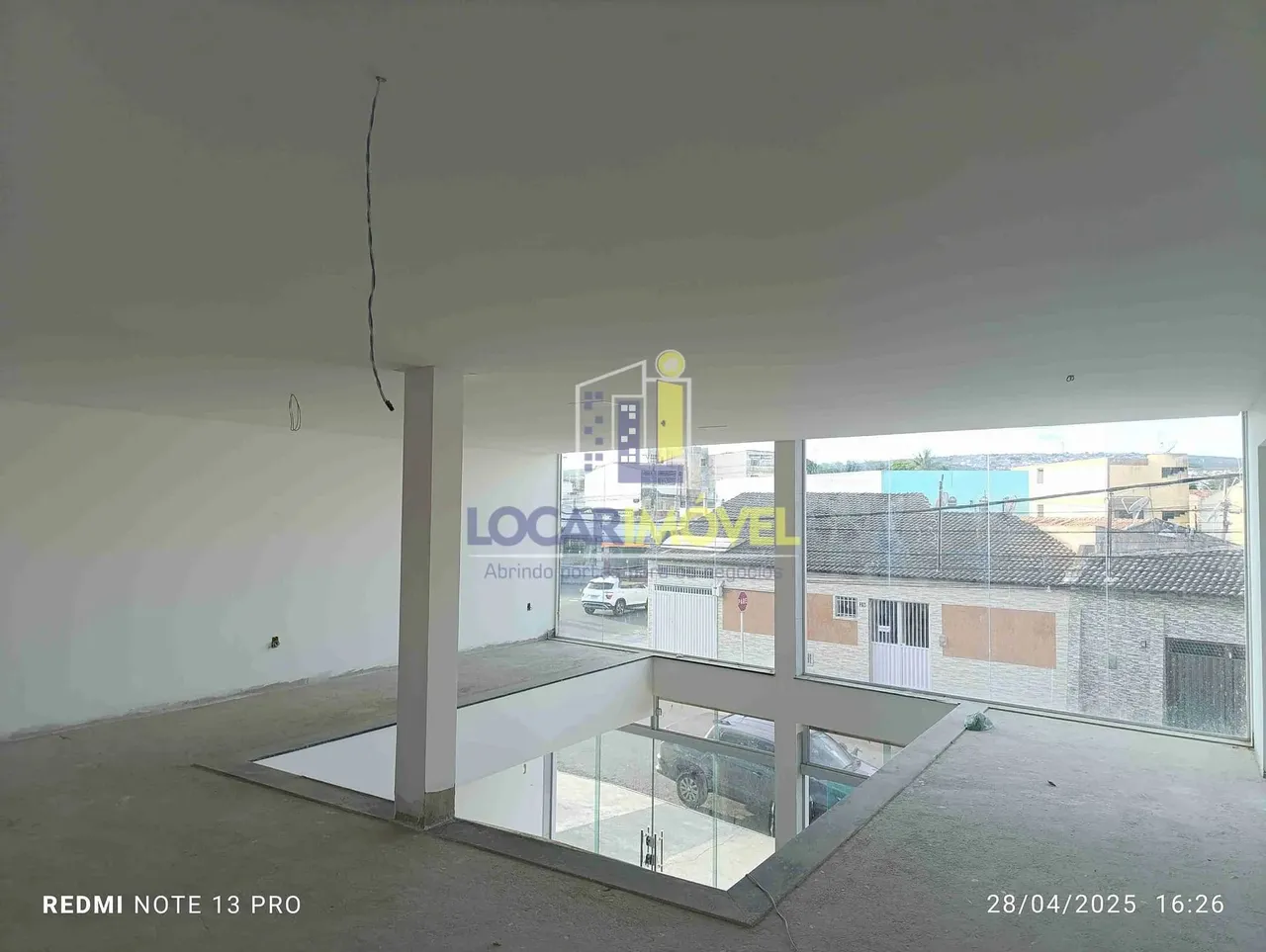 Loja com mezanino, depósito, escritório com banheiro para Locação, Jurema, Vitória da Conq