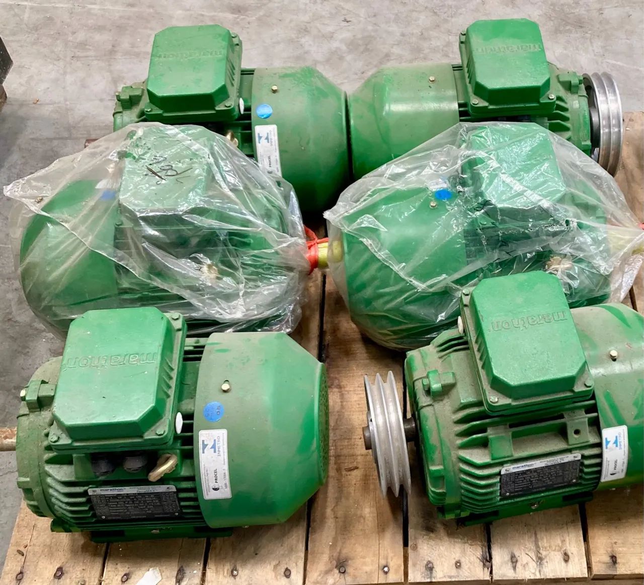 Lote 10 Motores Novos 4 Cv Elétrico Marathon  (ñ é Weg) - Foto 2