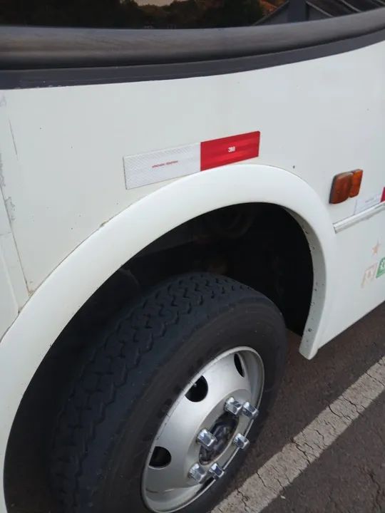 Micro ônibus?. Mercedes  - Foto 5