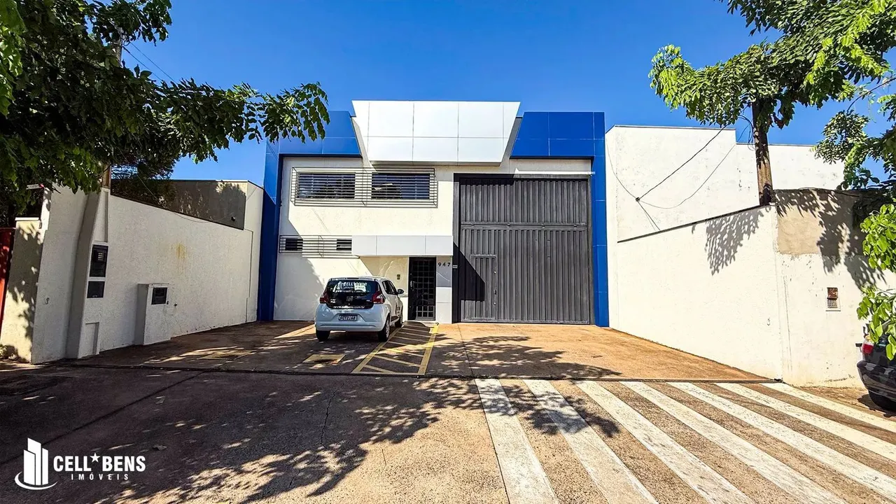 Salão comercial ao lado da Bracelf na BR 153