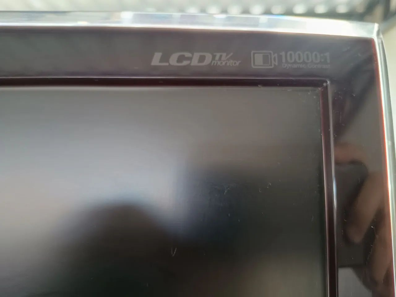 Vendo TV 24" LCD Samsung T240M, com controle. LEIAA o anúncio. - Foto 3