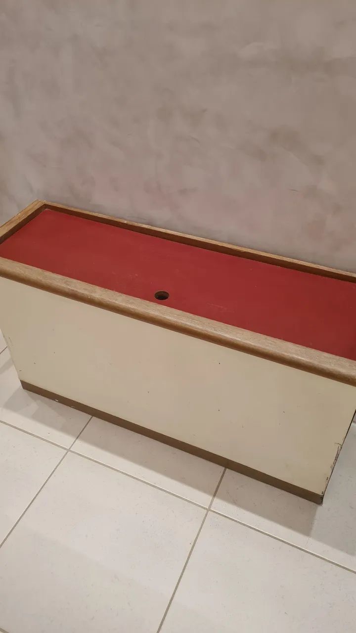 Baú de quarto 