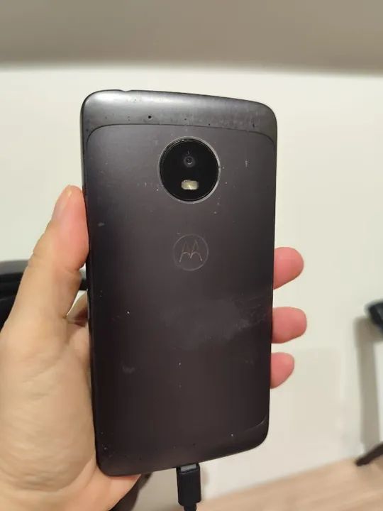 Celular Moto G5 (retirada de peças)