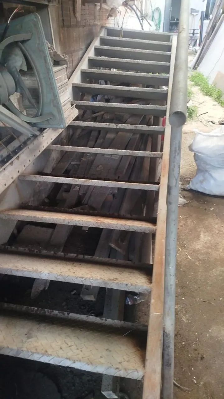 Escada de ferro