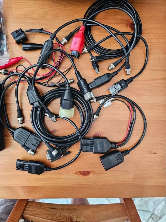 Interface de Diagnóstico para motores marítimos - Foto 3