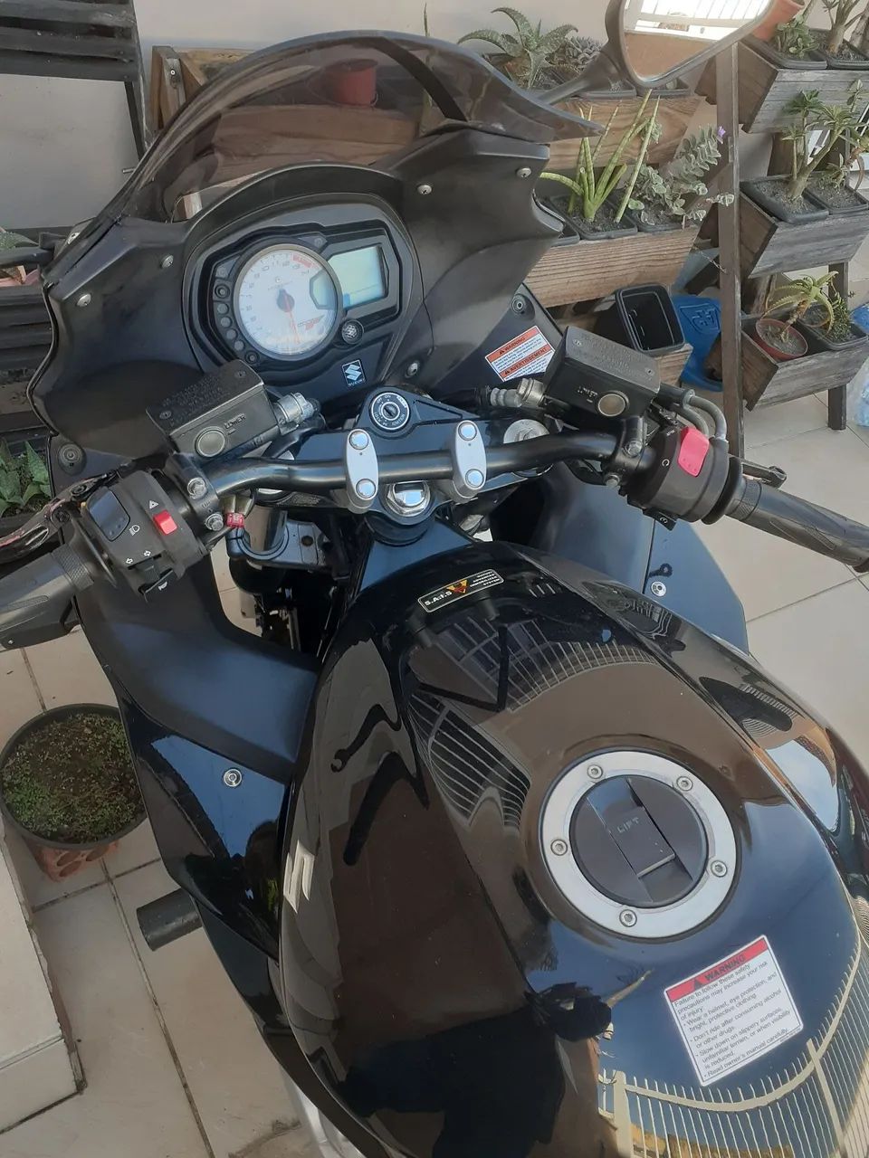 SUZUKI GSX 650F   2009 - Foto 4
