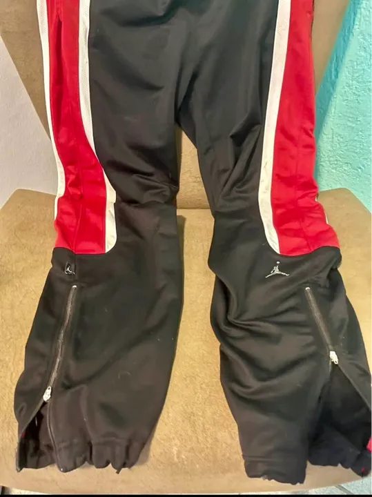 Calça Jordan e Nike